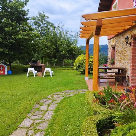 Casa Rural El Jondrigu Onís 外观 照片