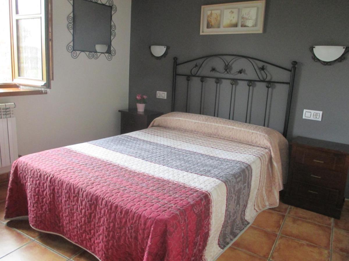Casa Rural El Jondrigu Onís 外观 照片