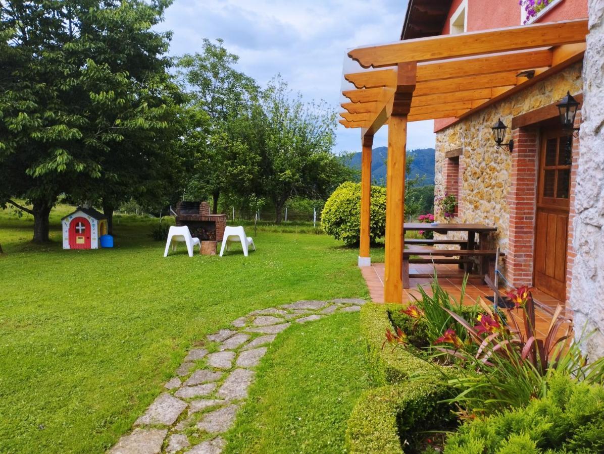 Casa Rural El Jondrigu Onís 外观 照片