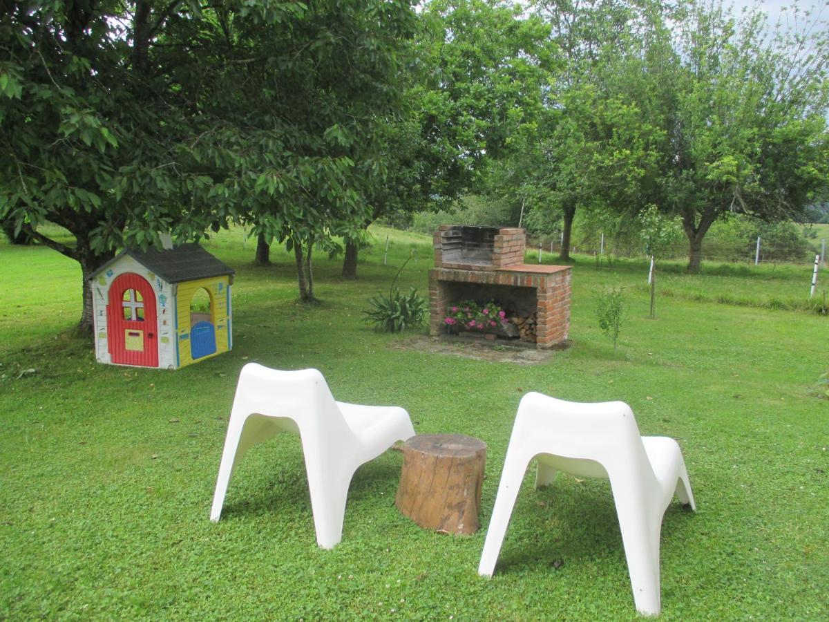 Casa Rural El Jondrigu Onís 外观 照片