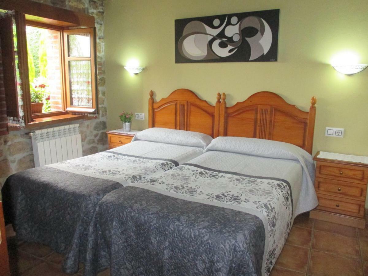 Casa Rural El Jondrigu Onís 外观 照片