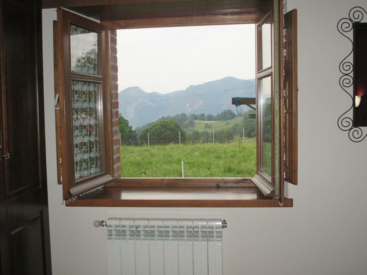 Casa Rural El Jondrigu Onís 外观 照片